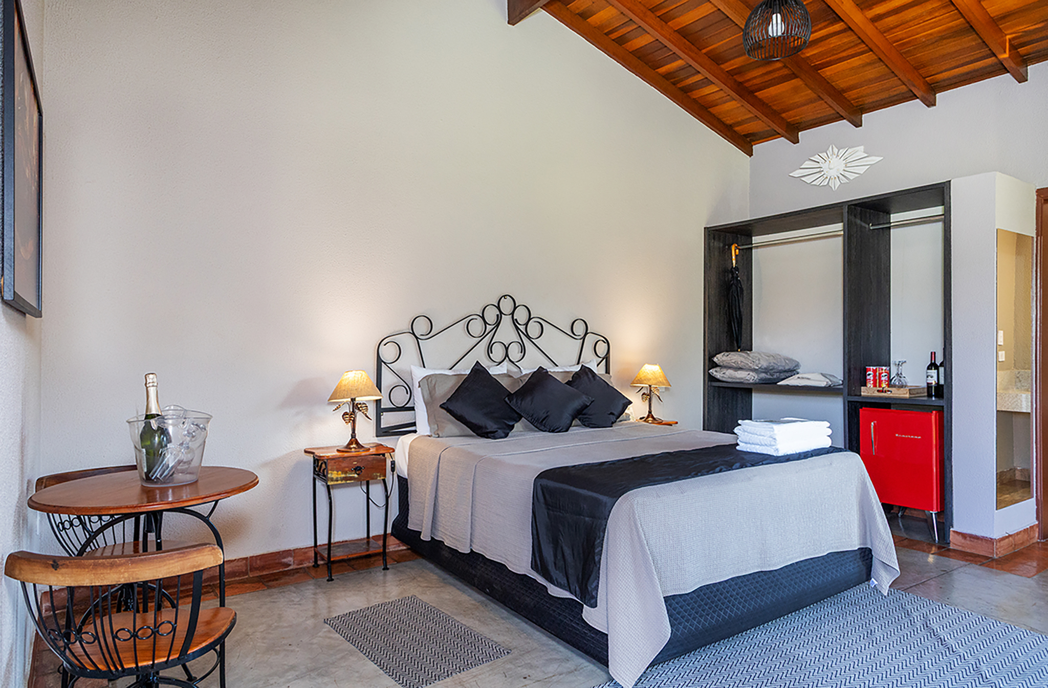 Quarto da Suíte Deluxe com Banheira